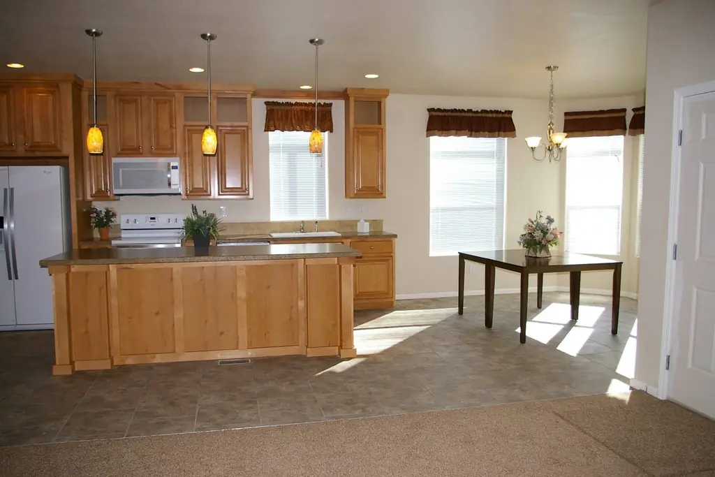 Manufactured and modular homes